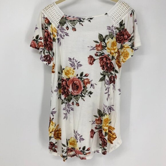 Warehouse  One NWT white floral flutter sleeve crochet boatneck t-shirt Medium - Picture 3 of 15